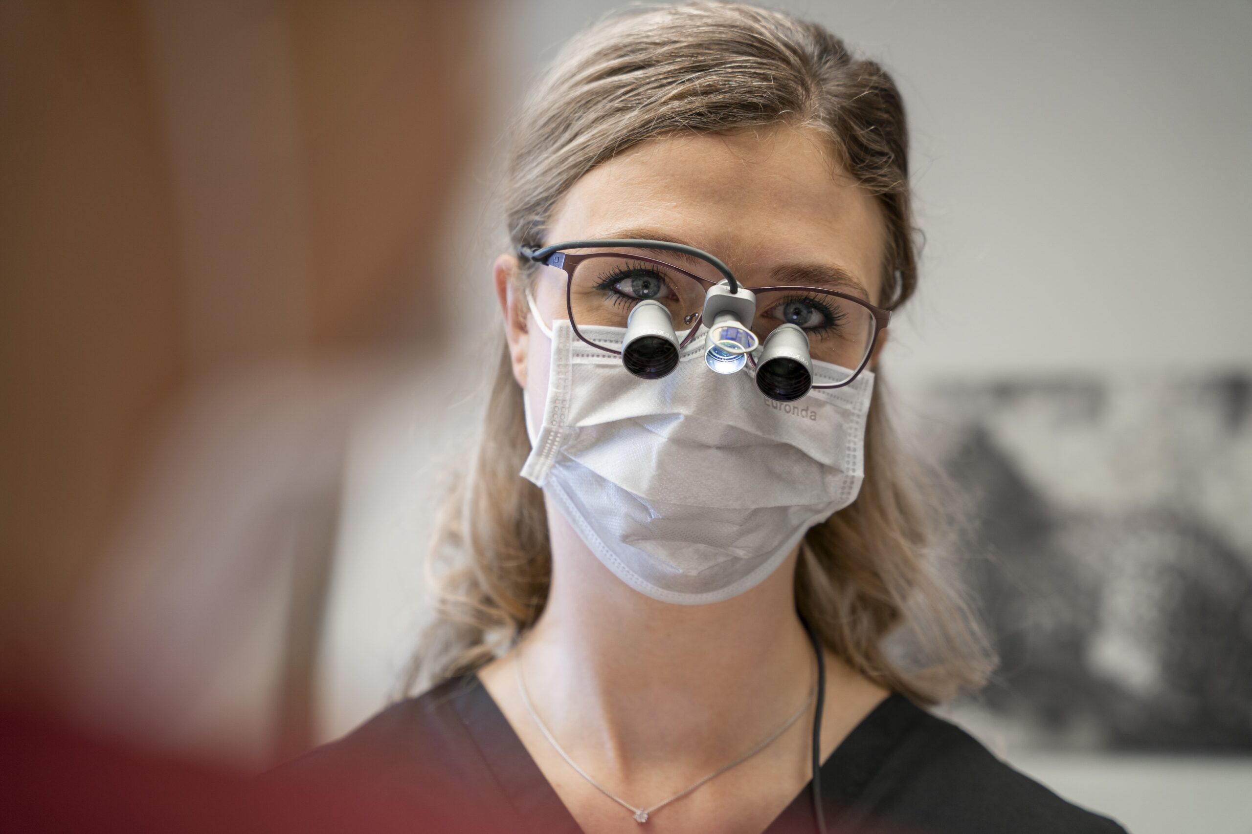 Zahnmedizin im Stiftland Dr. Elena Reiter – Kontakt